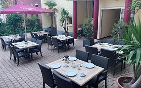The Kral - Business Hotel & Serviced Apartments